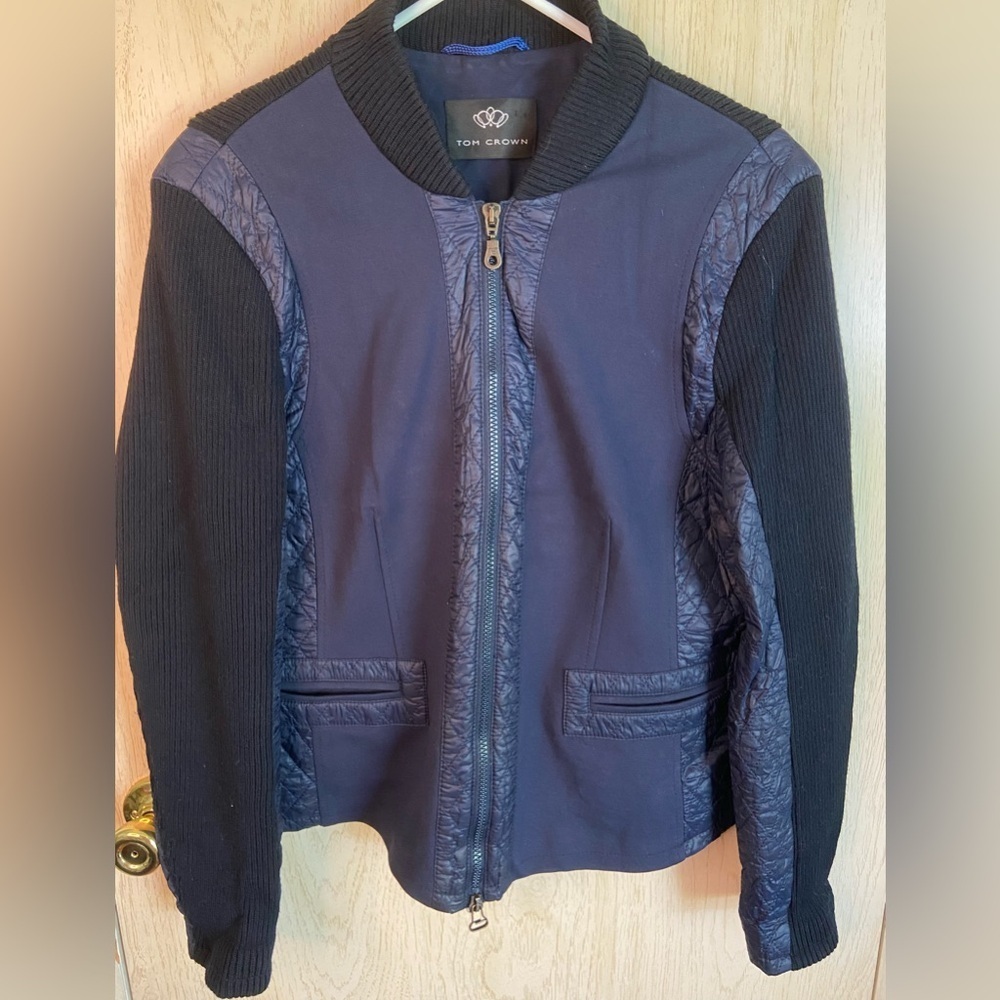 TOM CROWN by Marcona Navy Blue Quilted Knit Zip Front Jacket Sz US 12 42 Germany